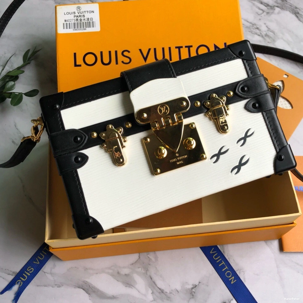LOUIS VUITTON MALLE PETITE 0809